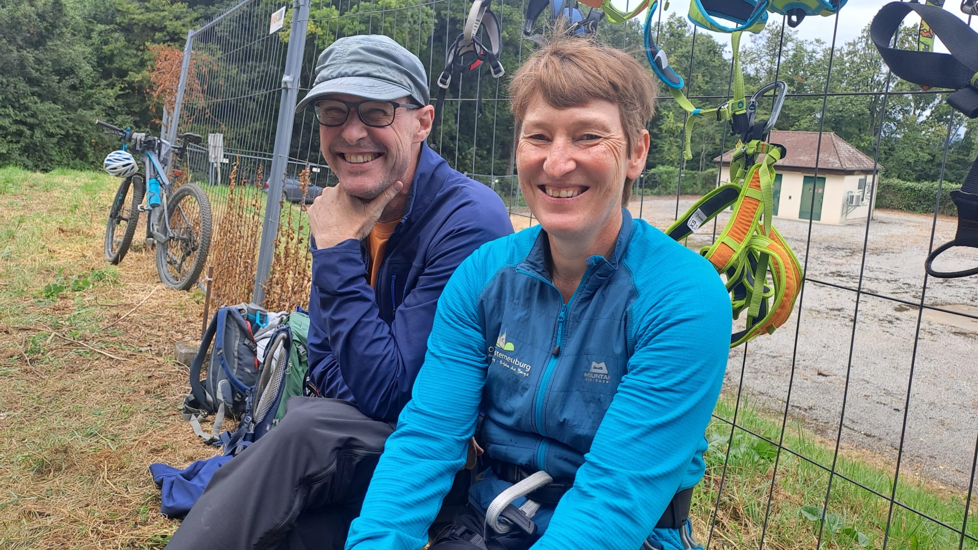 b6c34a47-92e6-4517-aec5-eb68a1608374