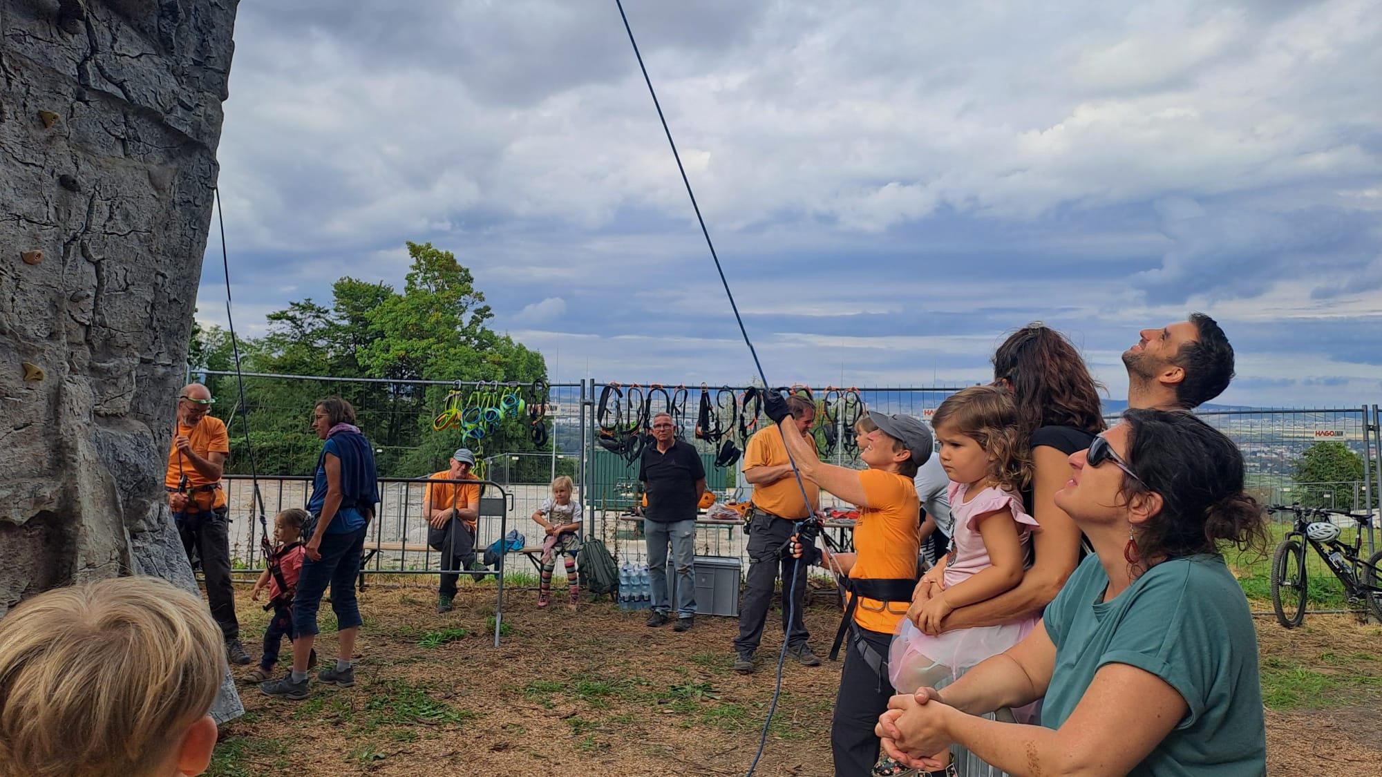 ec23aca1-8161-4edf-b759-6eb5b86c10e9